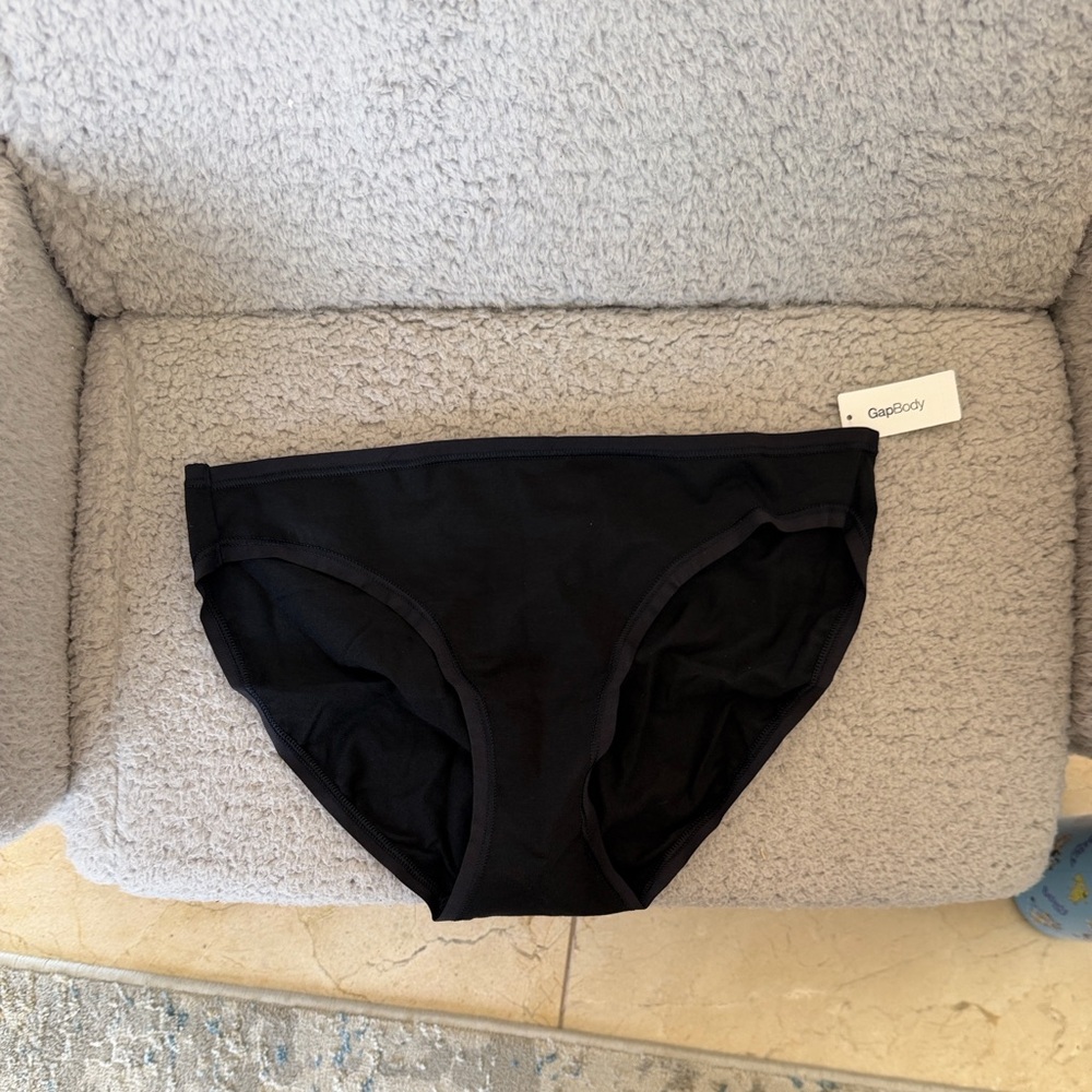 GapBody Women’s Classic Black Cotton Bikini Panty
